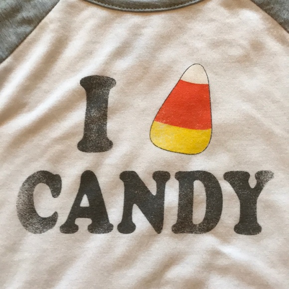 Super soft Halloween shirt!  3/4 baseball sleeves - Picture 2 of 3